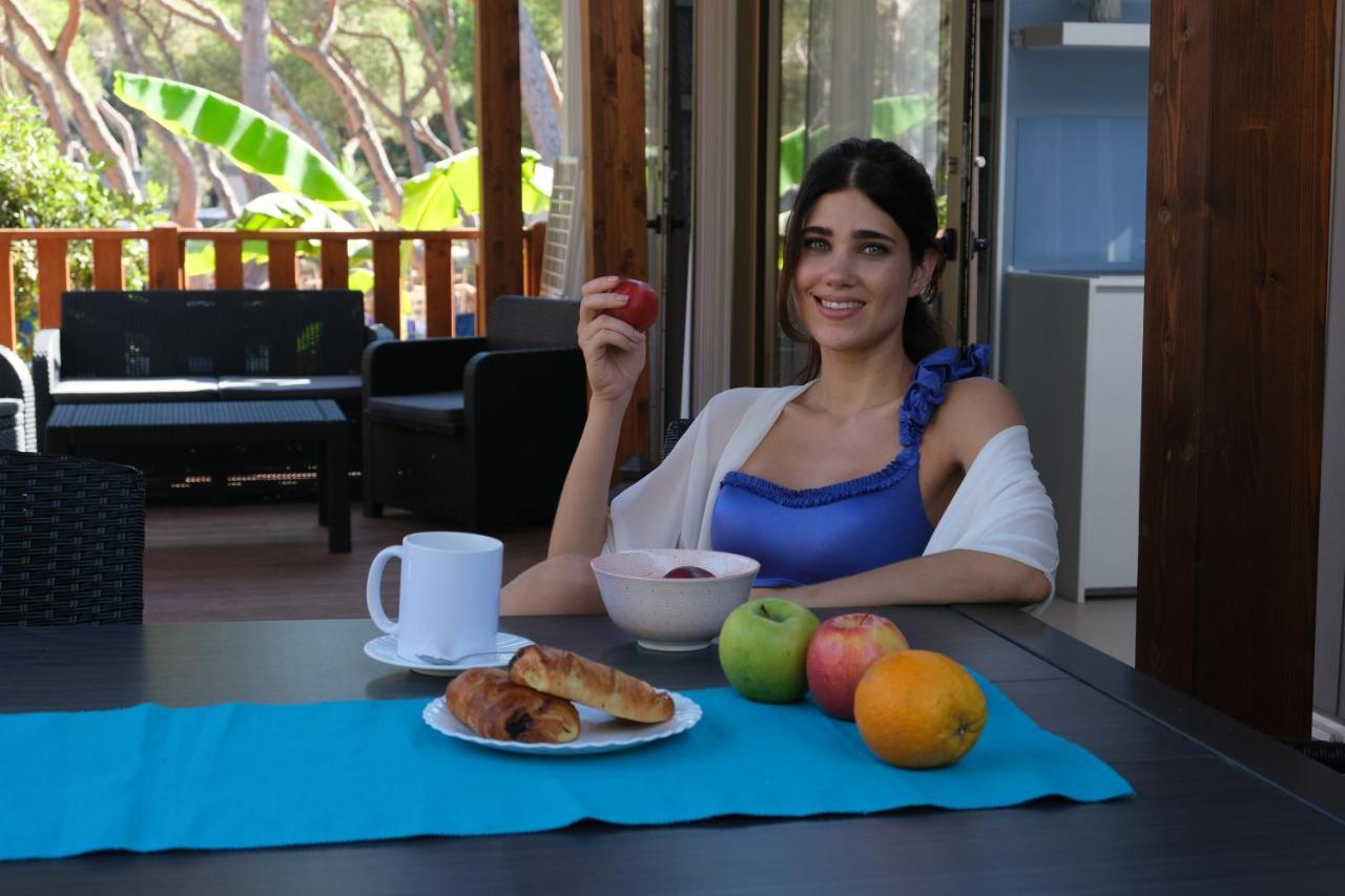 Villaggio Camping Torre Del Porticciolo 포르토 콘테 외부 사진