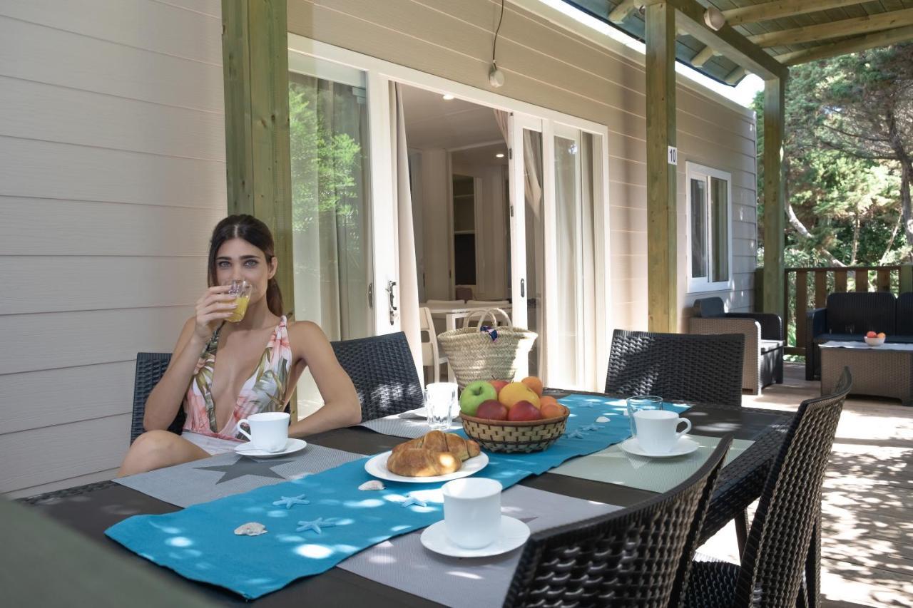 Villaggio Camping Torre Del Porticciolo 포르토 콘테 외부 사진