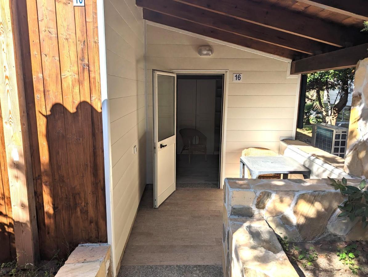 Villaggio Camping Torre Del Porticciolo 포르토 콘테 외부 사진