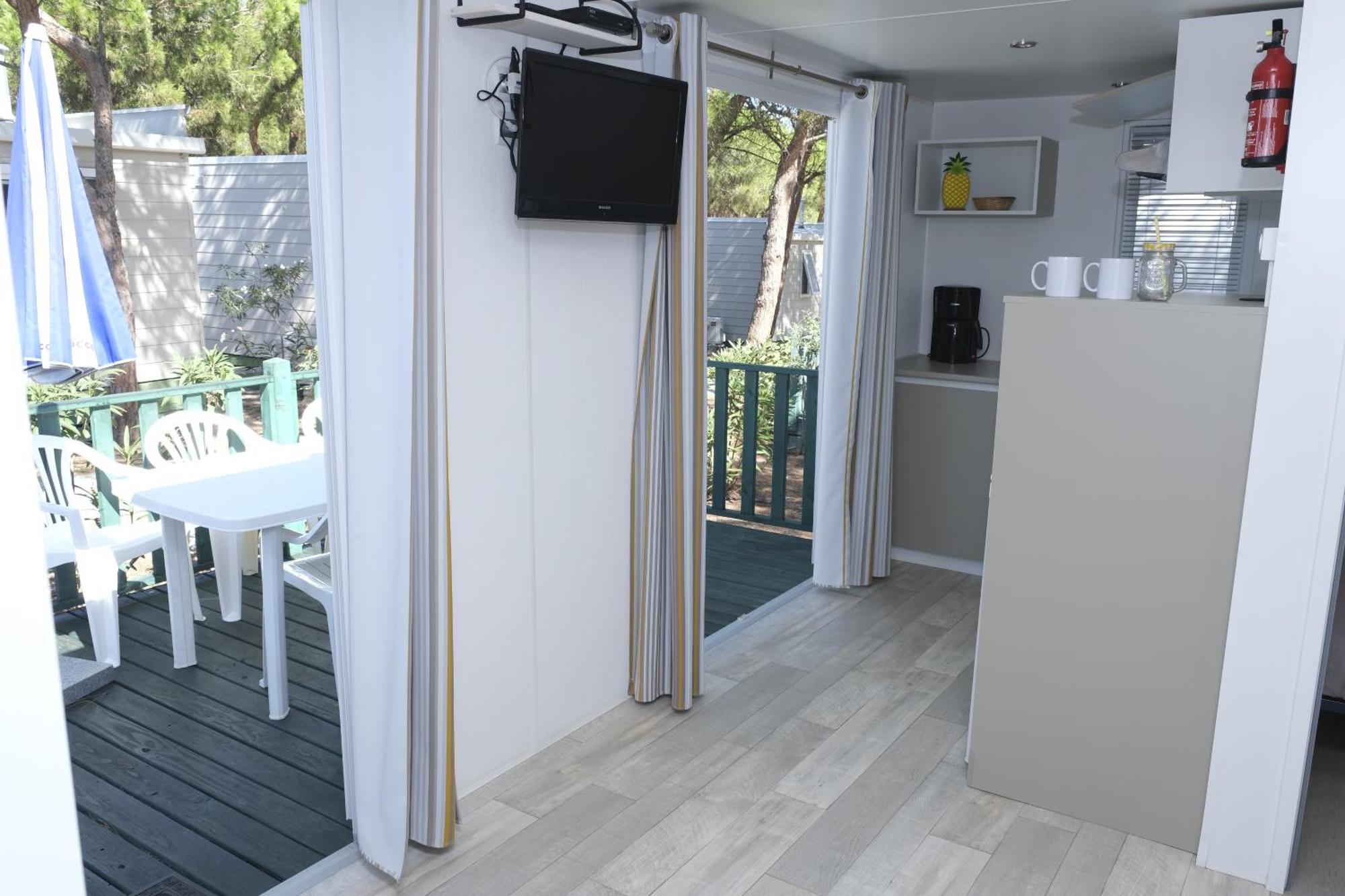 Villaggio Camping Torre Del Porticciolo 포르토 콘테 객실 사진