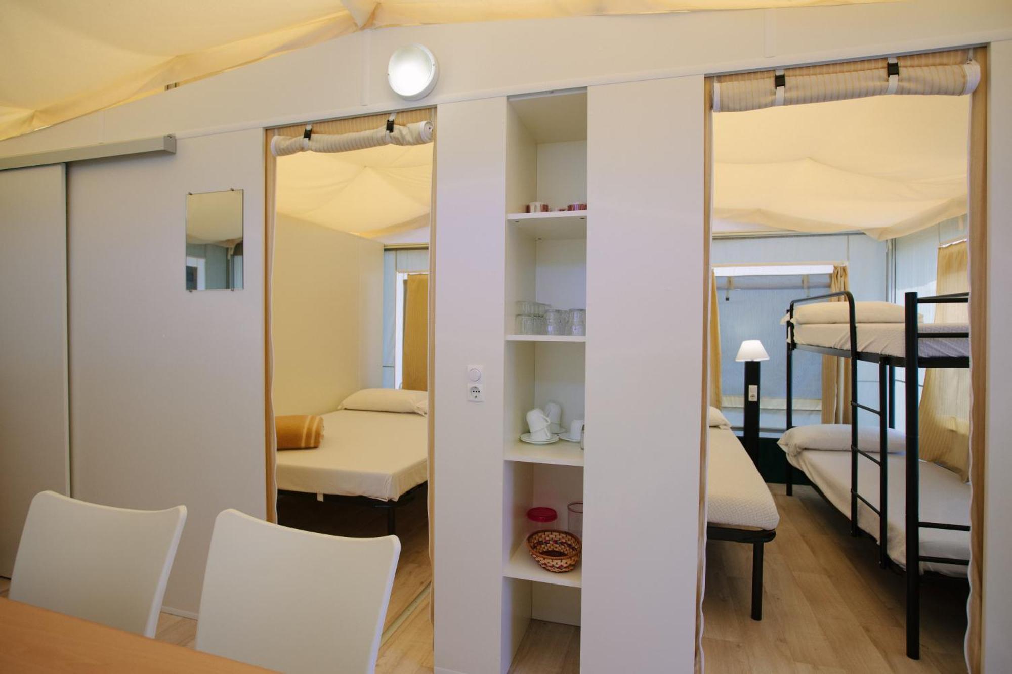 Villaggio Camping Torre Del Porticciolo 포르토 콘테 객실 사진
